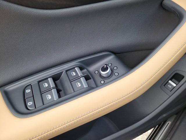 used 2025 Audi Q7 car, priced at $61,995