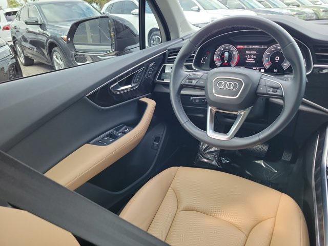 used 2025 Audi Q7 car, priced at $61,995