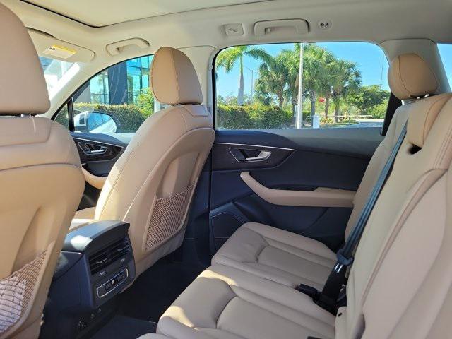 new 2026 Audi Q7 car, priced at $67,410