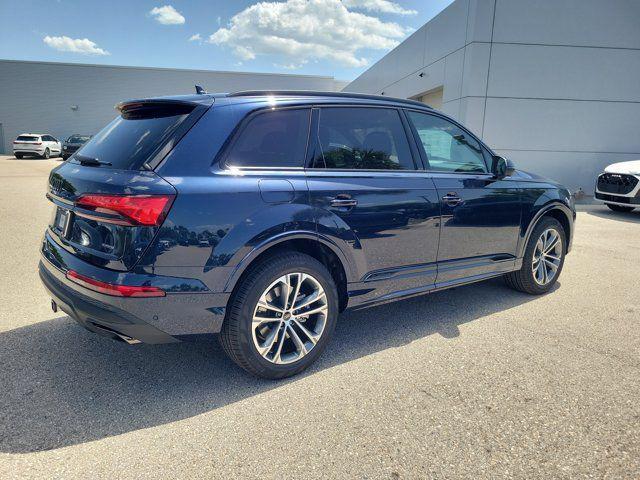 new 2026 Audi Q7 car, priced at $71,740