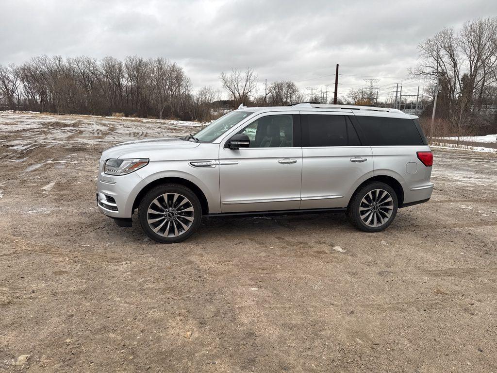 used 2018 Lincoln Navigator car, priced at $21,250
