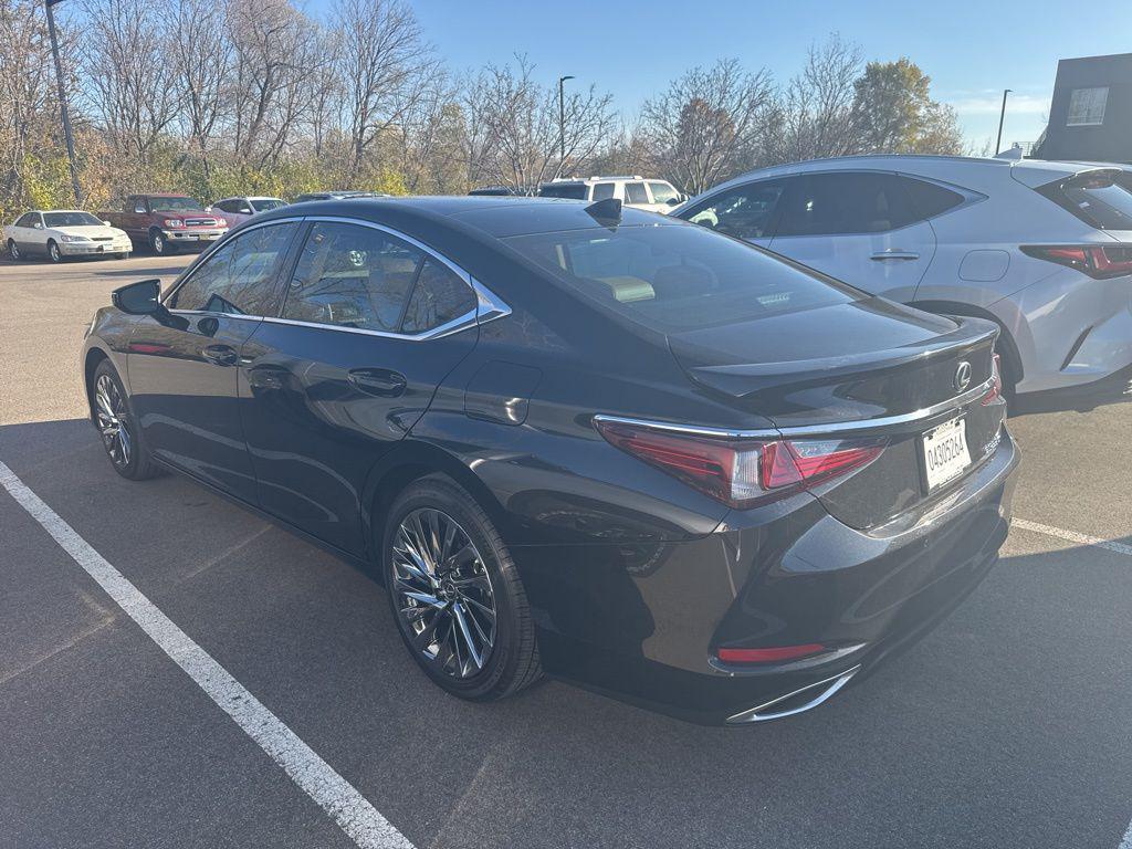 used 2024 Lexus ES 350 car, priced at $43,750