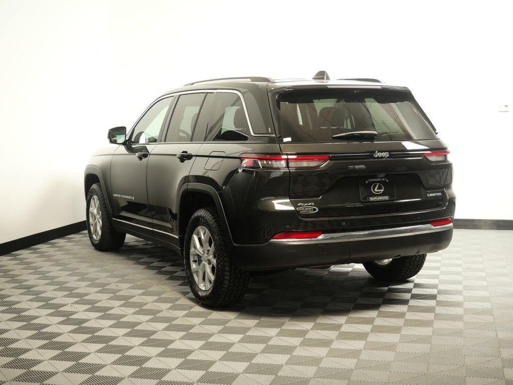 used 2023 Jeep Grand Cherokee car, priced at $29,377