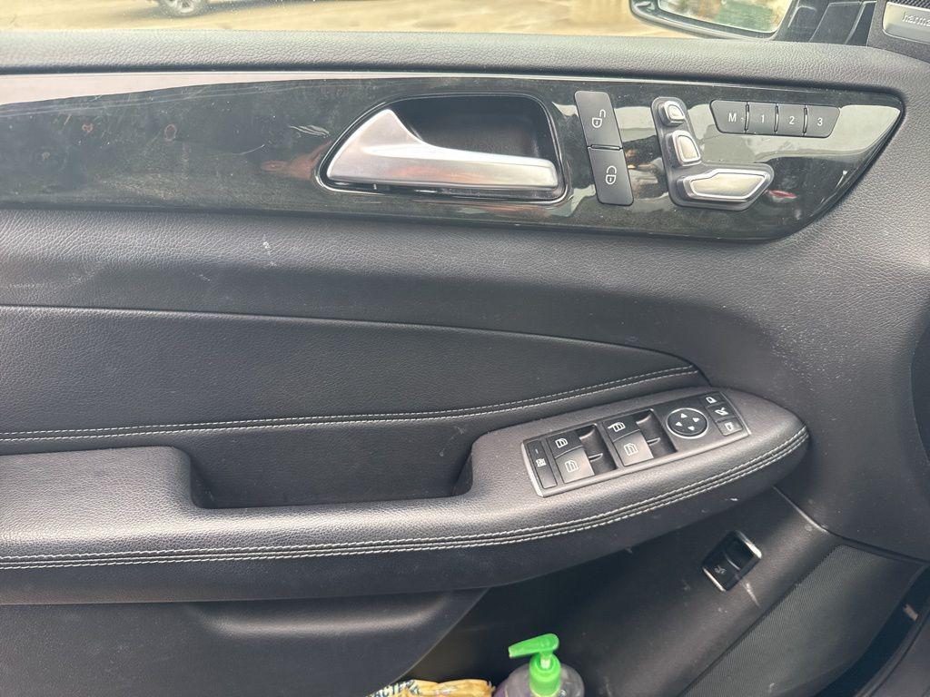 used 2018 Mercedes-Benz GLE 350 car, priced at $19,298