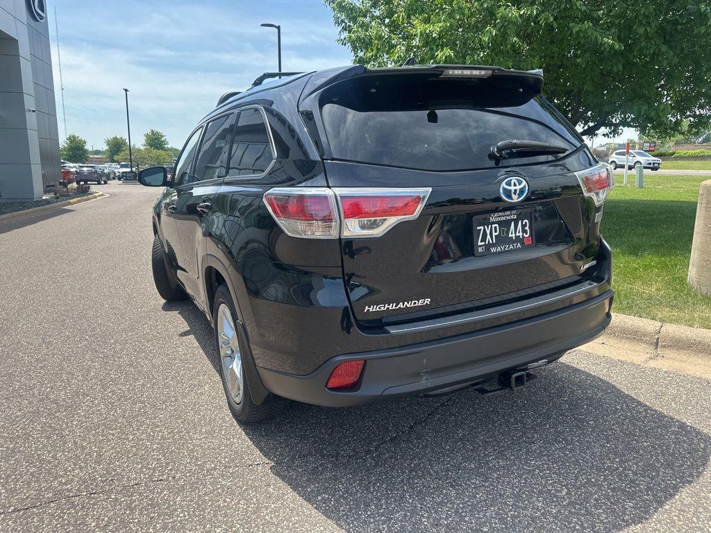 used 2015 Toyota Highlander Hybrid car