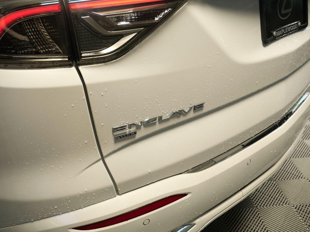 used 2024 Buick Enclave car, priced at $40,279