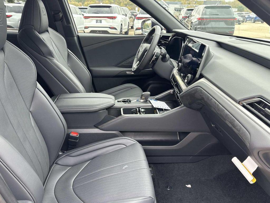 new 2026 Lexus TX 500h car, priced at $74,428