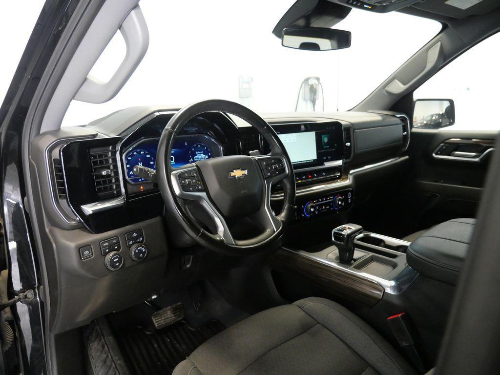 used 2023 Chevrolet Silverado 1500 car, priced at $30,998