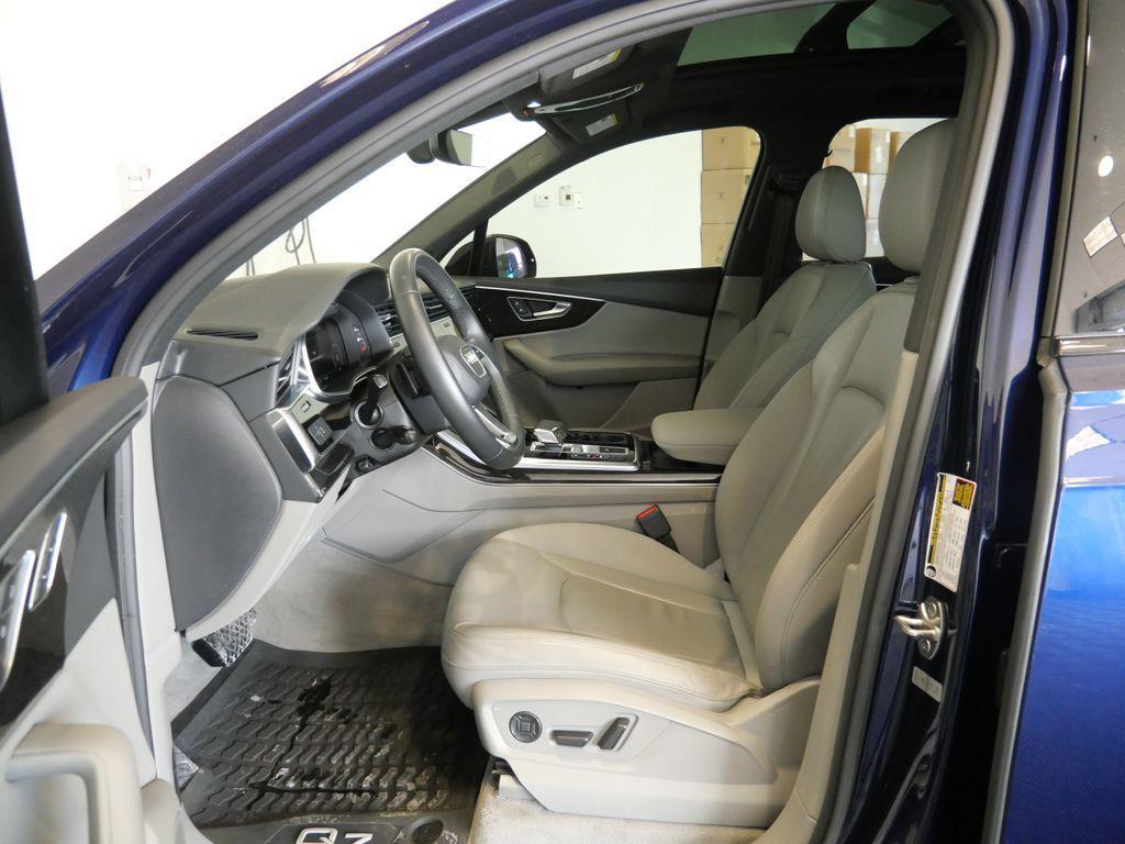 used 2022 Audi Q7 car, priced at $30,487