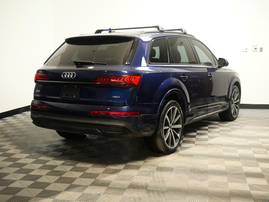 used 2022 Audi Q7 car, priced at $30,487