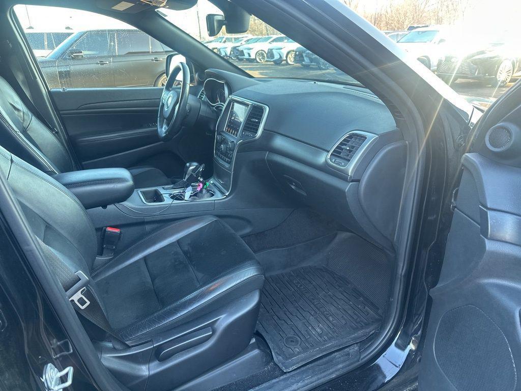 used 2018 Jeep Grand Cherokee car, priced at $18,987