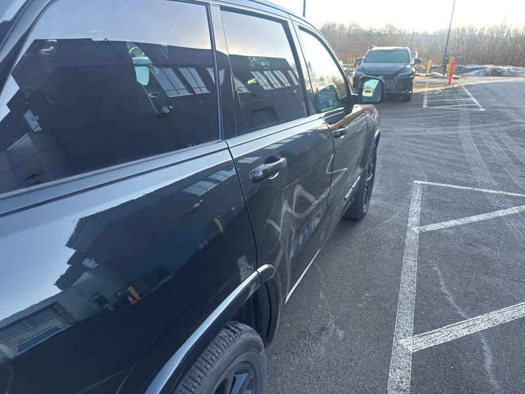 used 2018 Jeep Grand Cherokee car, priced at $18,987
