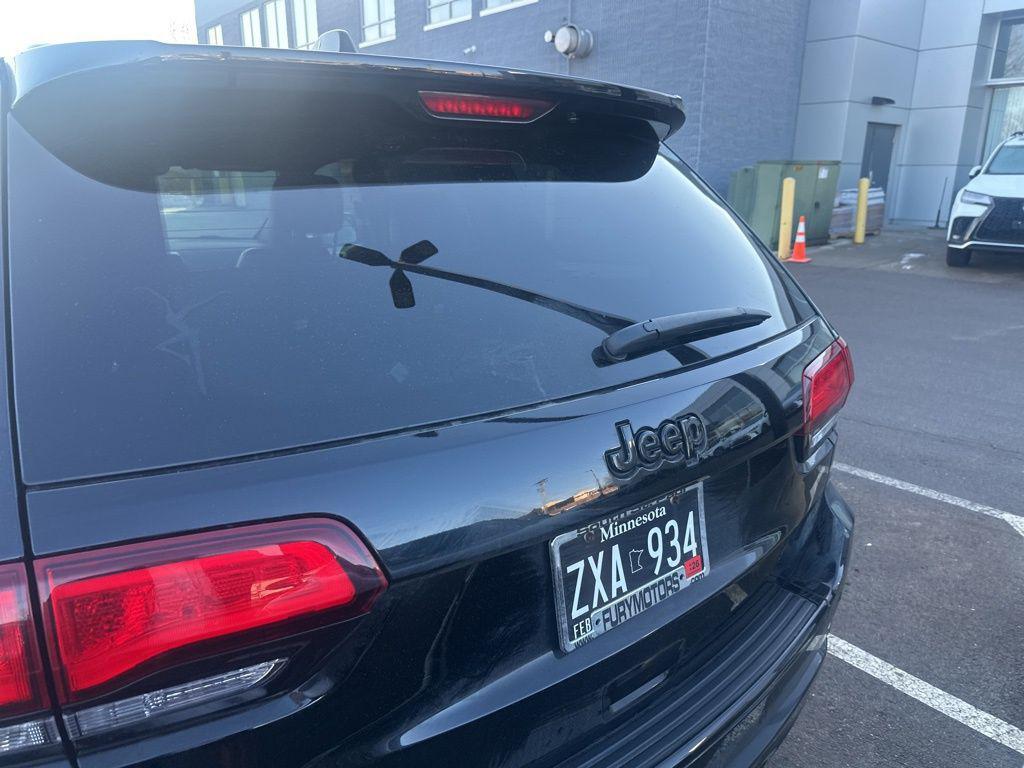 used 2018 Jeep Grand Cherokee car, priced at $18,987