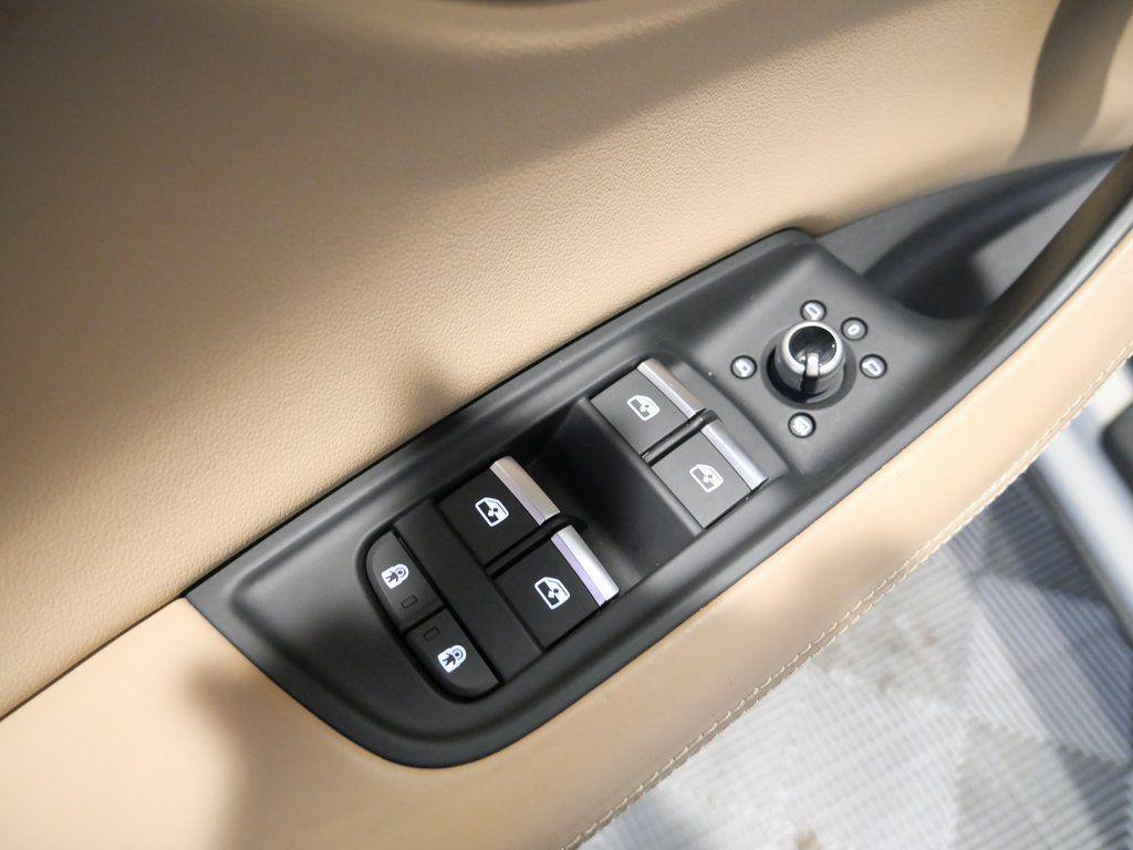 used 2022 Audi Q7 car, priced at $31,200