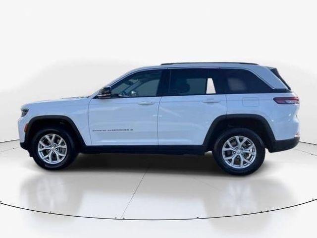 used 2024 Jeep Grand Cherokee car, priced at $27,249