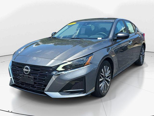 used 2025 Nissan Altima car, priced at $22,166