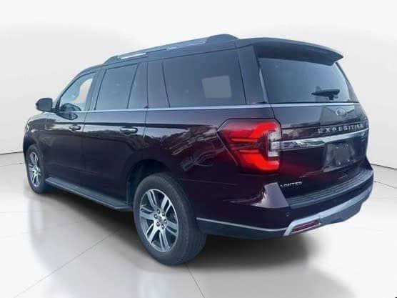 used 2024 Ford Expedition car, priced at $43,000