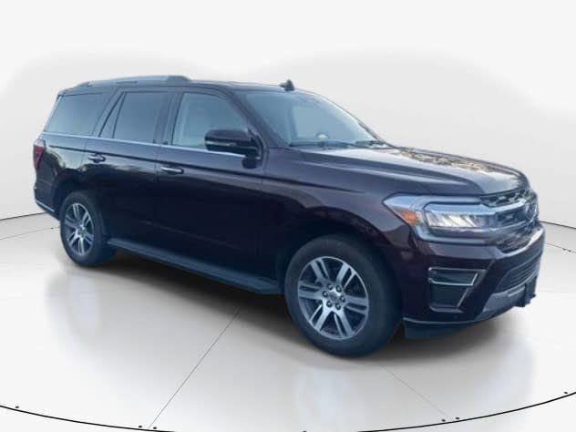 used 2024 Ford Expedition car, priced at $43,000