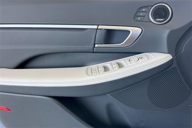 new 2025 Hyundai Sonata Hybrid car, priced at $34,060