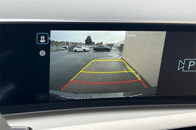 new 2025 Hyundai TUCSON Hybrid car, priced at $35,005