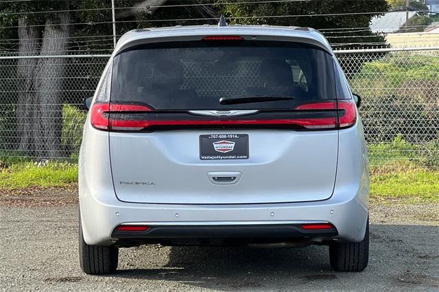 used 2024 Chrysler Pacifica car, priced at $26,690