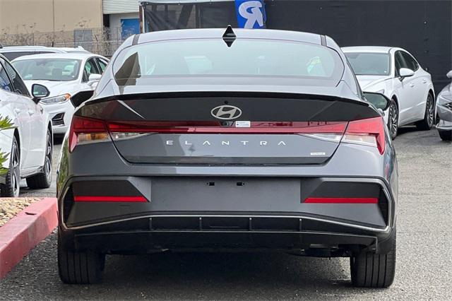 new 2025 Hyundai ELANTRA HEV car, priced at $22,915