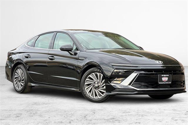 new 2026 Hyundai Sonata Hybrid car, priced at $33,890