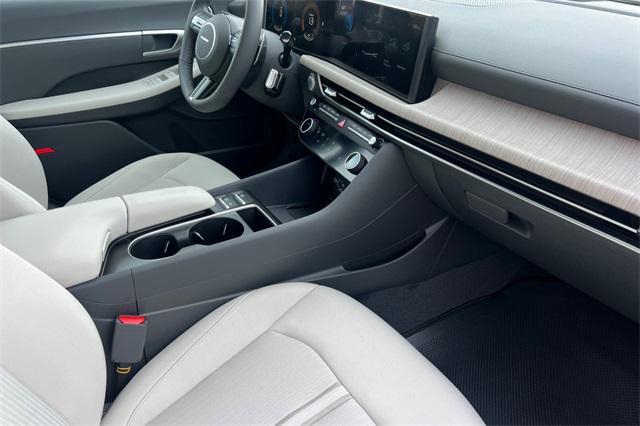new 2026 Hyundai Sonata Hybrid car, priced at $33,640