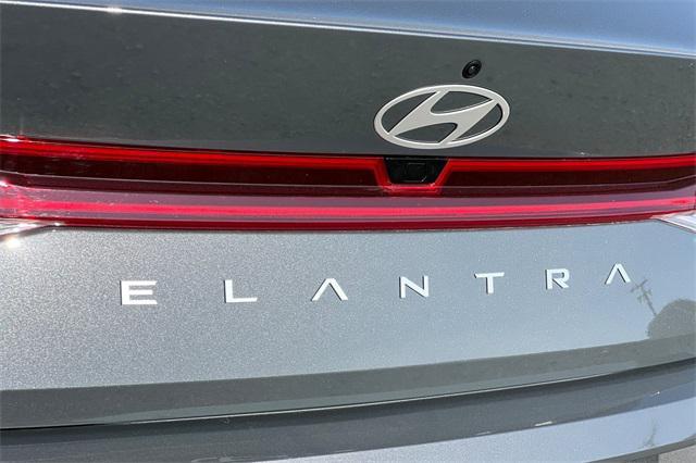 new 2026 Hyundai ELANTRA HEV car, priced at $26,555