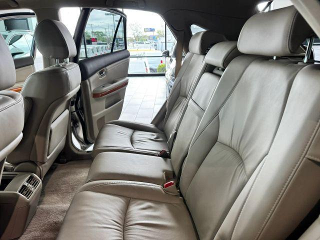 used 2005 Lexus RX 330 car, priced at $9,995