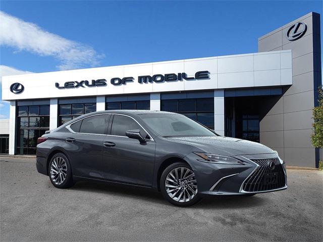 used 2025 Lexus ES 350 car, priced at $57,990