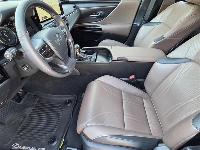 used 2023 Lexus ES 300h car, priced at $47,990