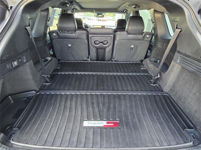 used 2023 Acura MDX car, priced at $46,650