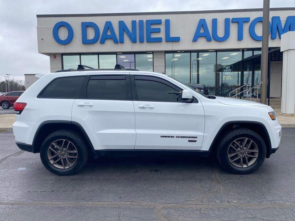 used 2016 Jeep Grand Cherokee car, priced at $13,999