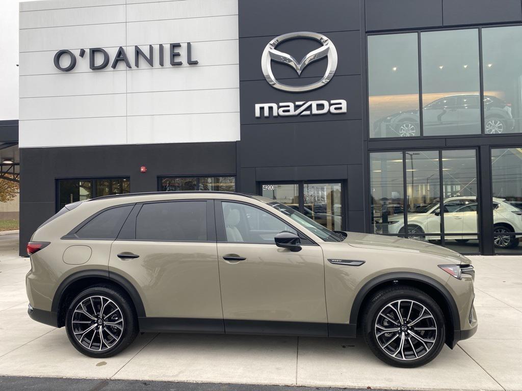 used 2025 Mazda CX-70 PHEV car, priced at $38,723