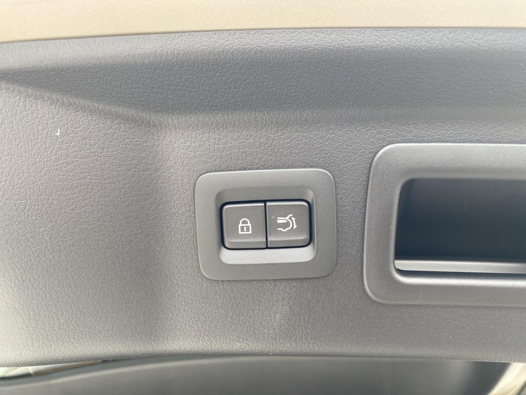 new 2026 Mazda CX-70 car, priced at $57,370