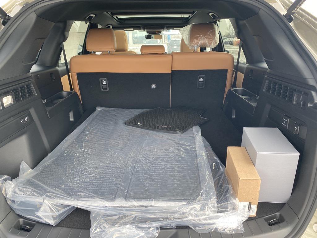 new 2026 Mazda CX-70 car, priced at $57,370