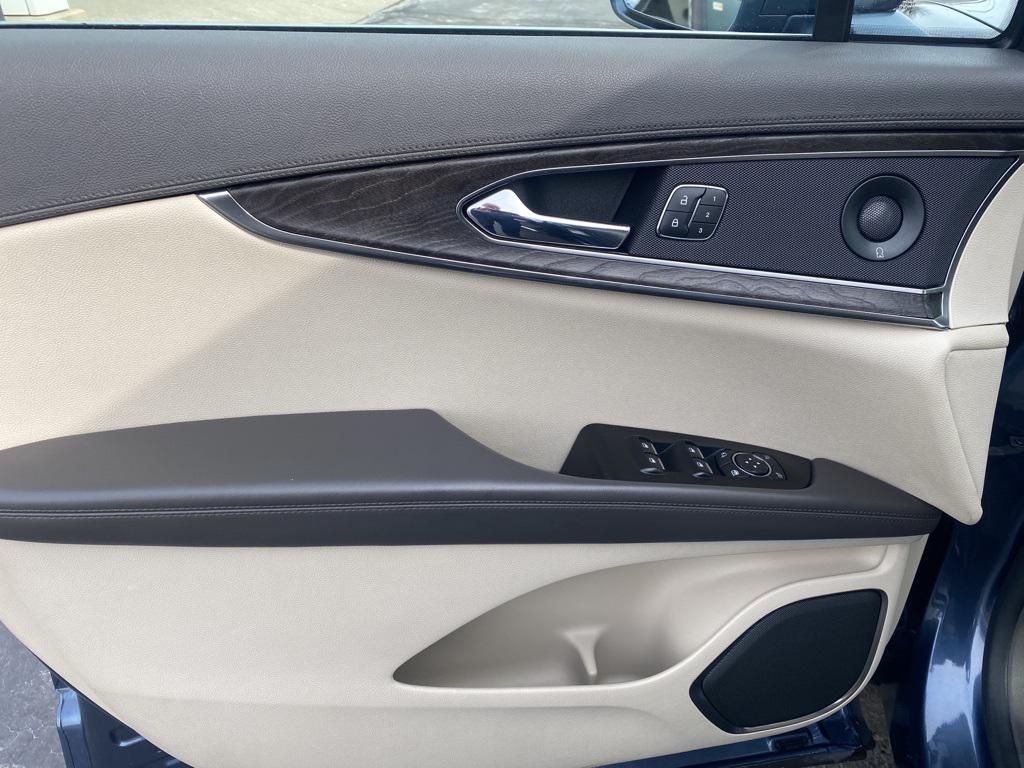 used 2019 Lincoln Nautilus car, priced at $25,490