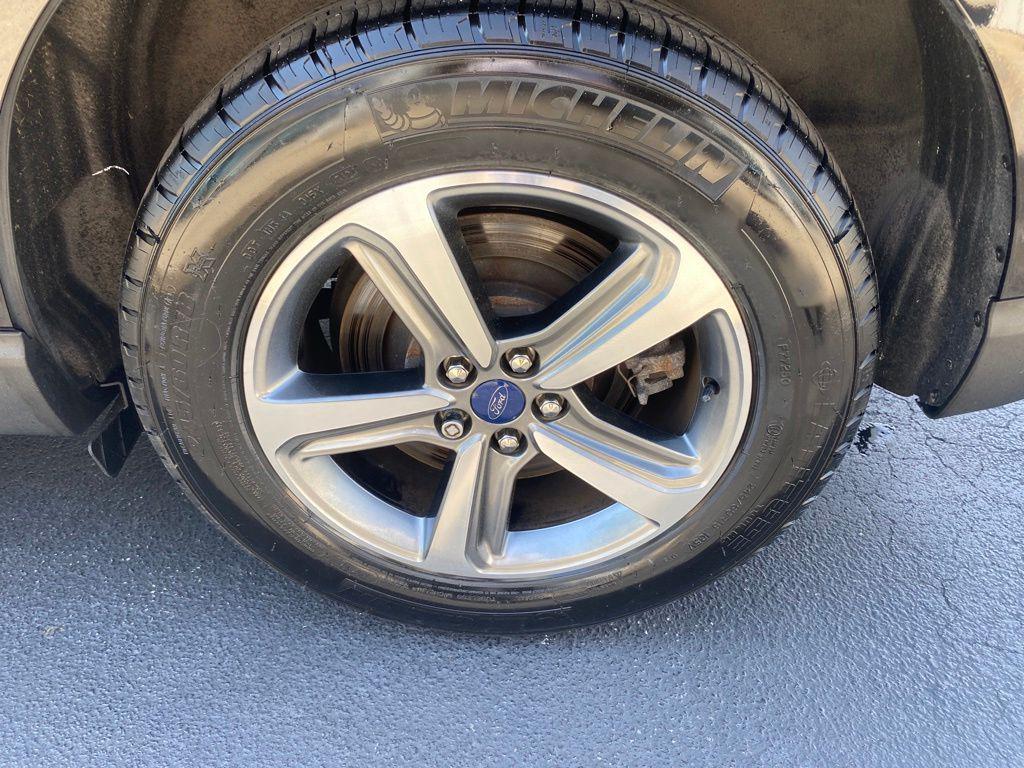 used 2024 Ford Edge car, priced at $29,744