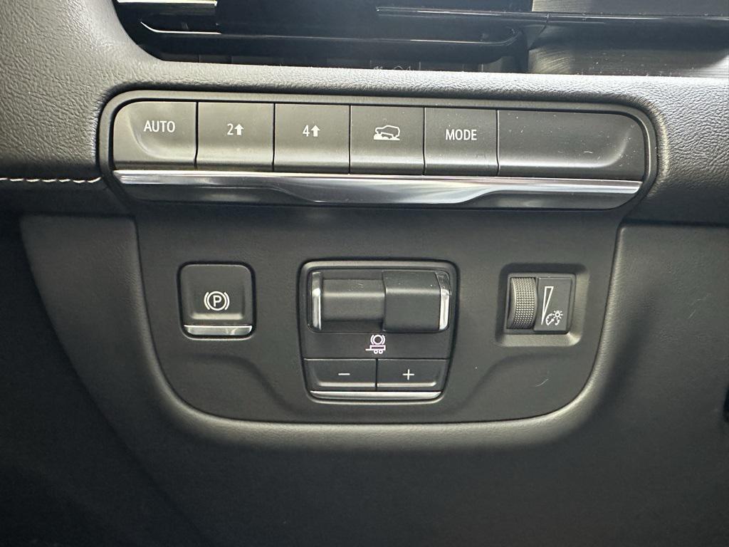 used 2024 Cadillac Escalade ESV car, priced at $87,399