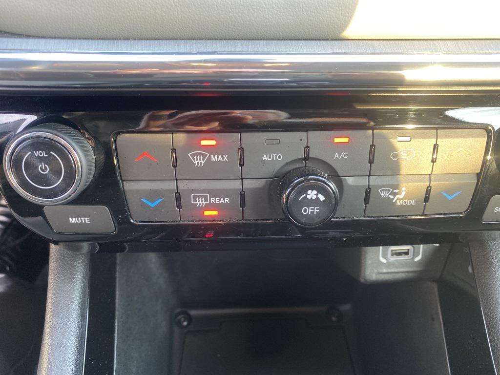 used 2022 Jeep Compass car, priced at $23,616