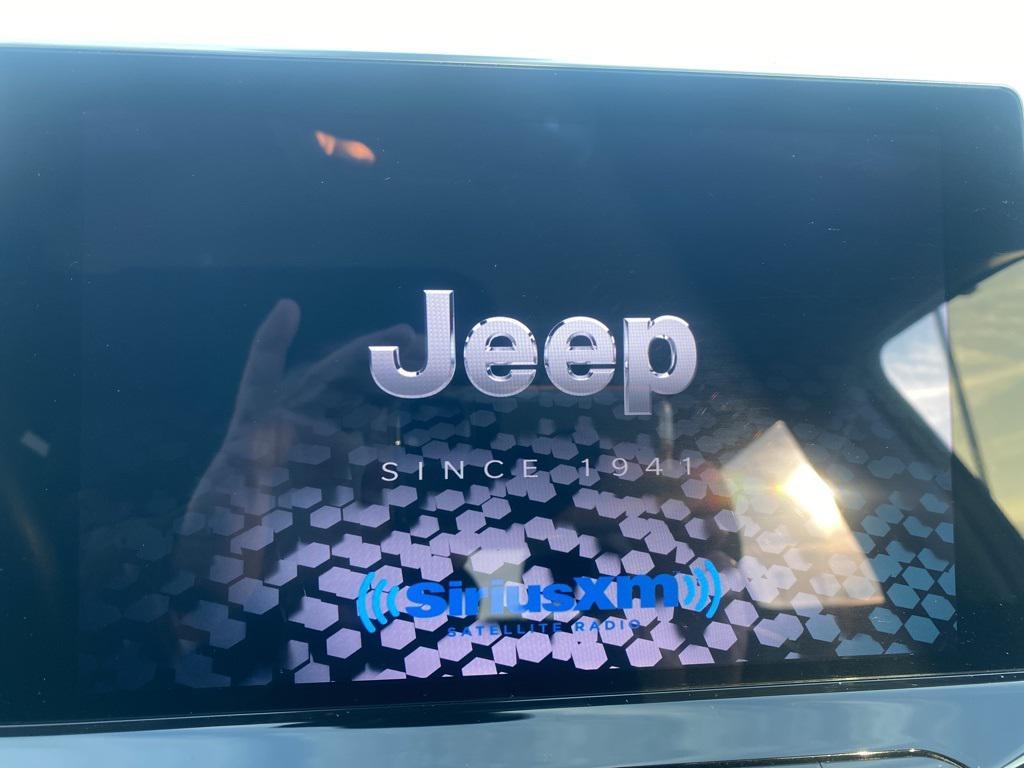 used 2022 Jeep Compass car, priced at $23,616