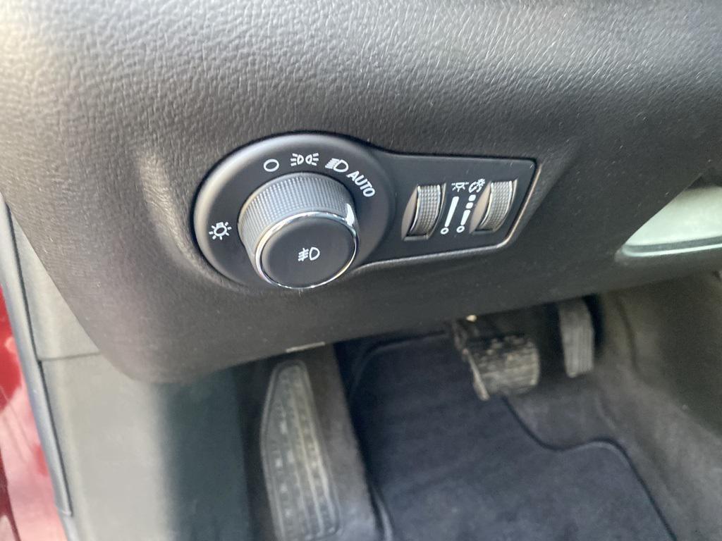 used 2022 Jeep Compass car, priced at $23,616