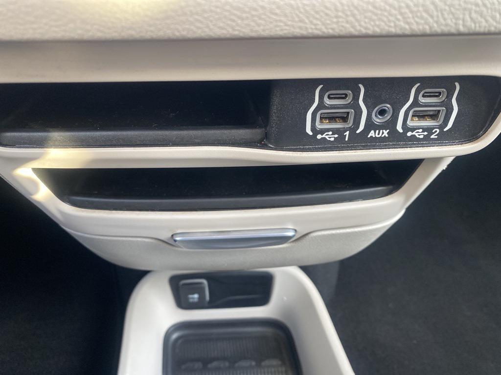 used 2023 Chrysler Pacifica car, priced at $24,483