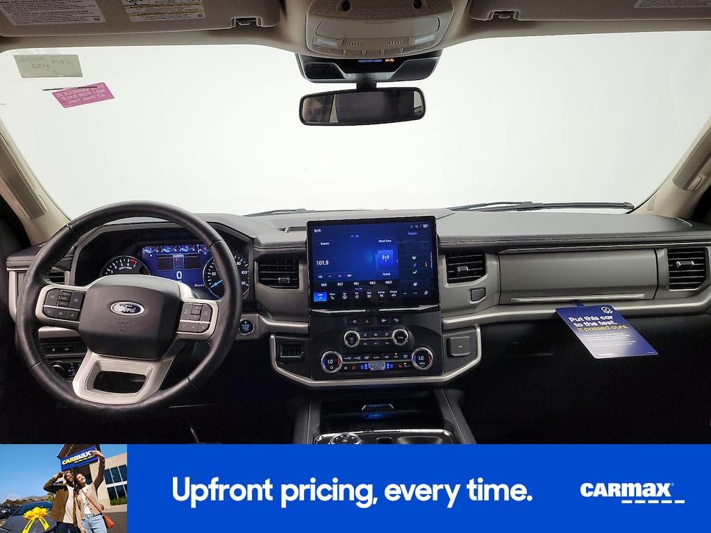 used 2023 Ford Expedition car, priced at $41,998