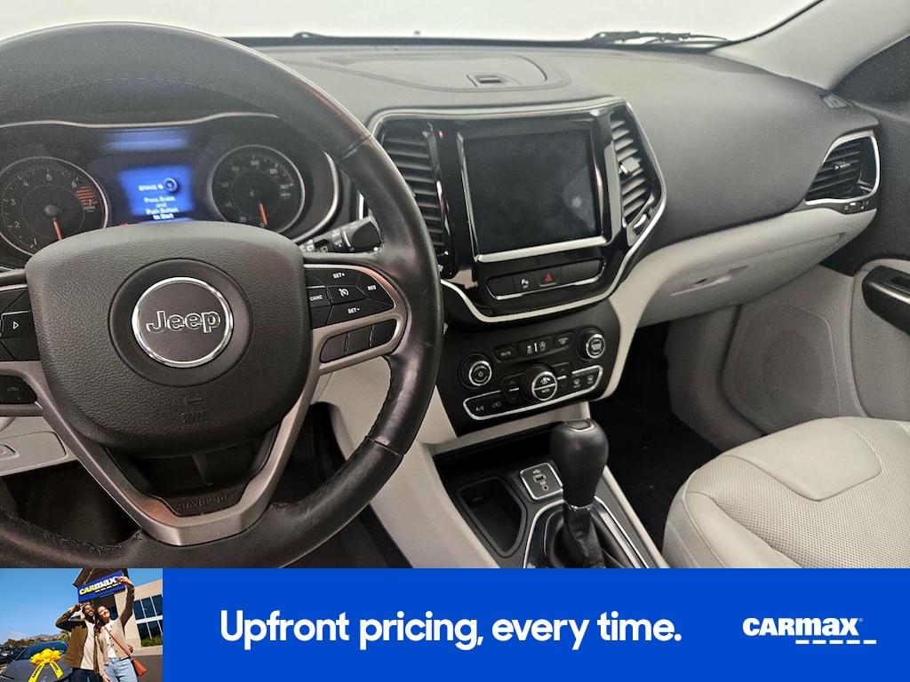 used 2019 Jeep Cherokee car, priced at $17,998