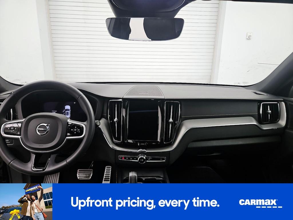 used 2022 Volvo XC60 car, priced at $27,998