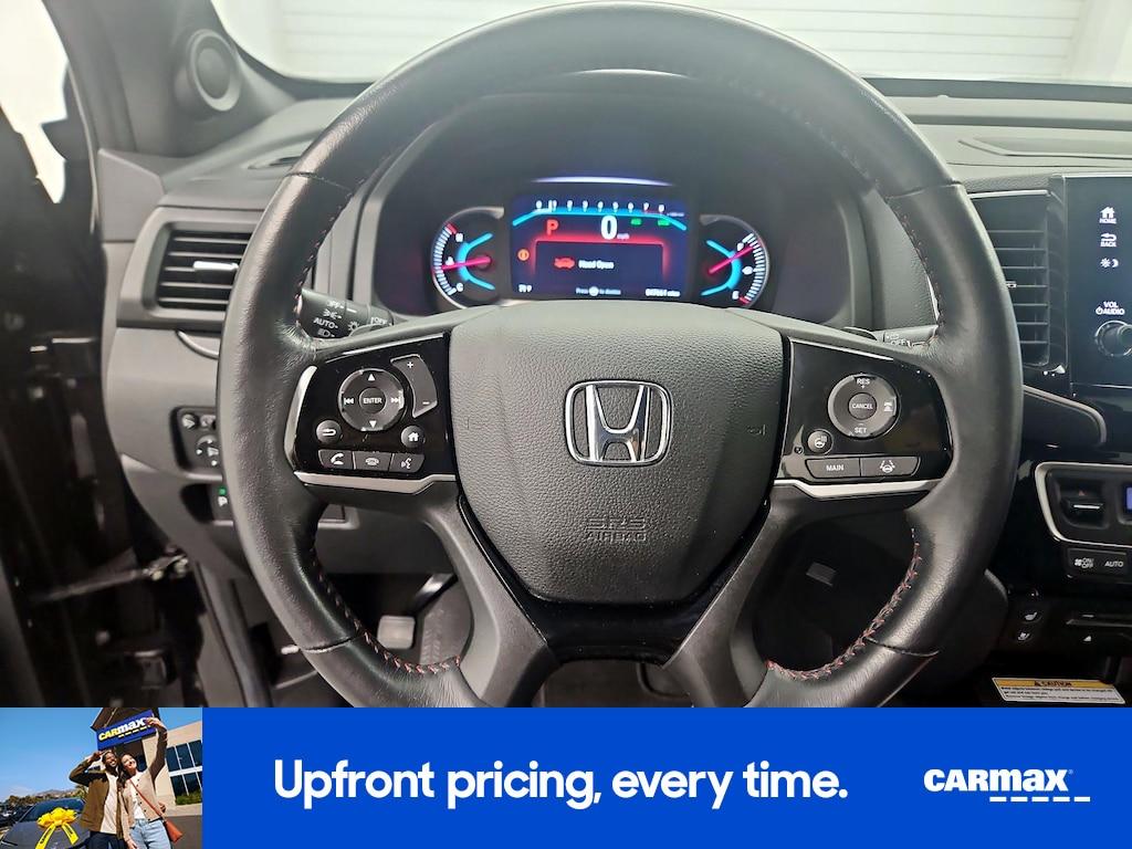 used 2022 Honda Pilot car, priced at $33,998
