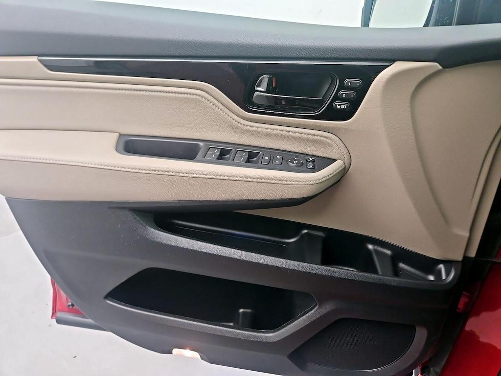 used 2024 Honda Odyssey car, priced at $44,998