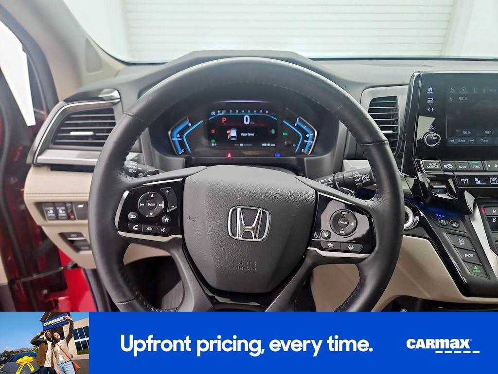 used 2024 Honda Odyssey car, priced at $44,998